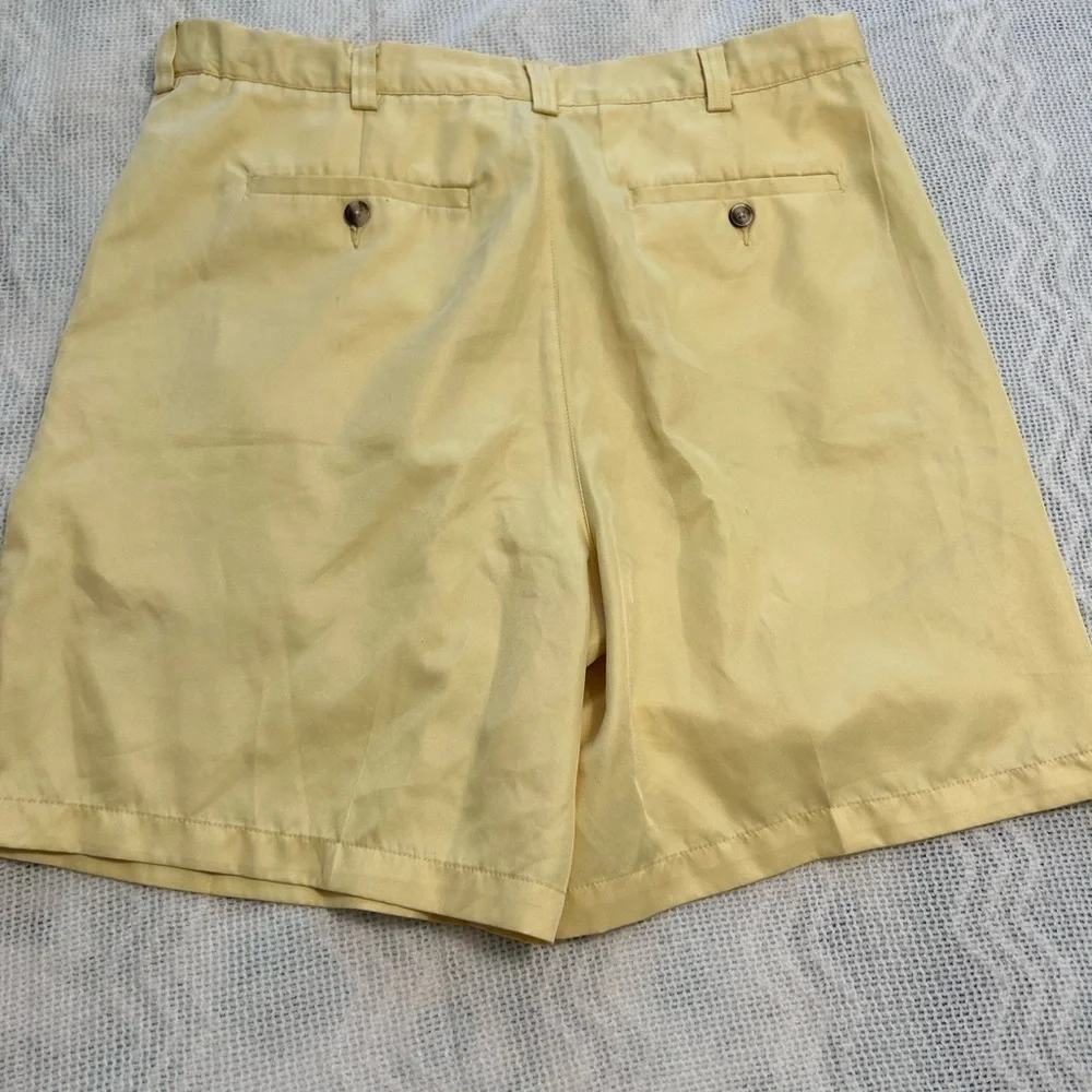 Windham Point Yellow Men’s Golf Shorts Size 36”